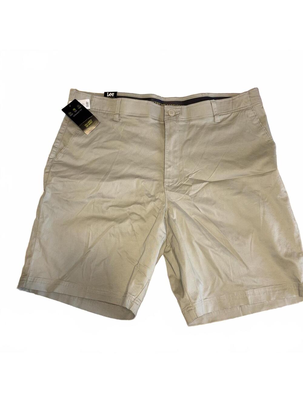 Lee Extreme Motion NEW $40 Men's Size 42 straight Fit Khaki Shorts Moisture Wick - Picture 2 of 7